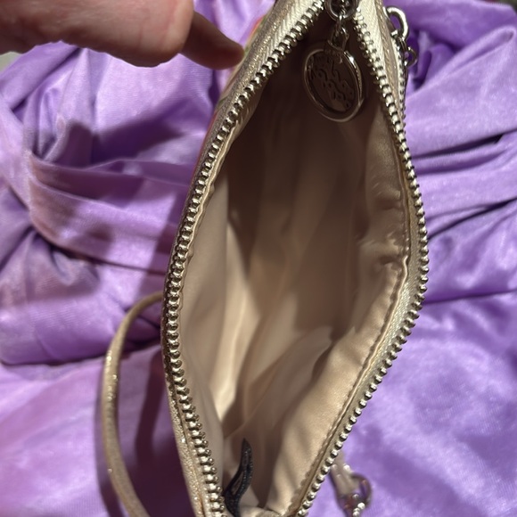 Coach Poppy Wristlet - Picture 10 of 15